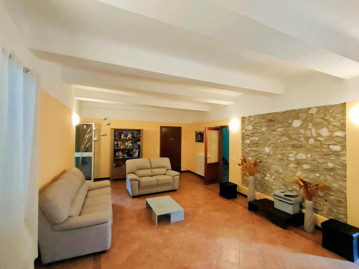 Hotel Palazzo Del Doma - Lake Vagli Vagli di Sotto Экстерьер фото